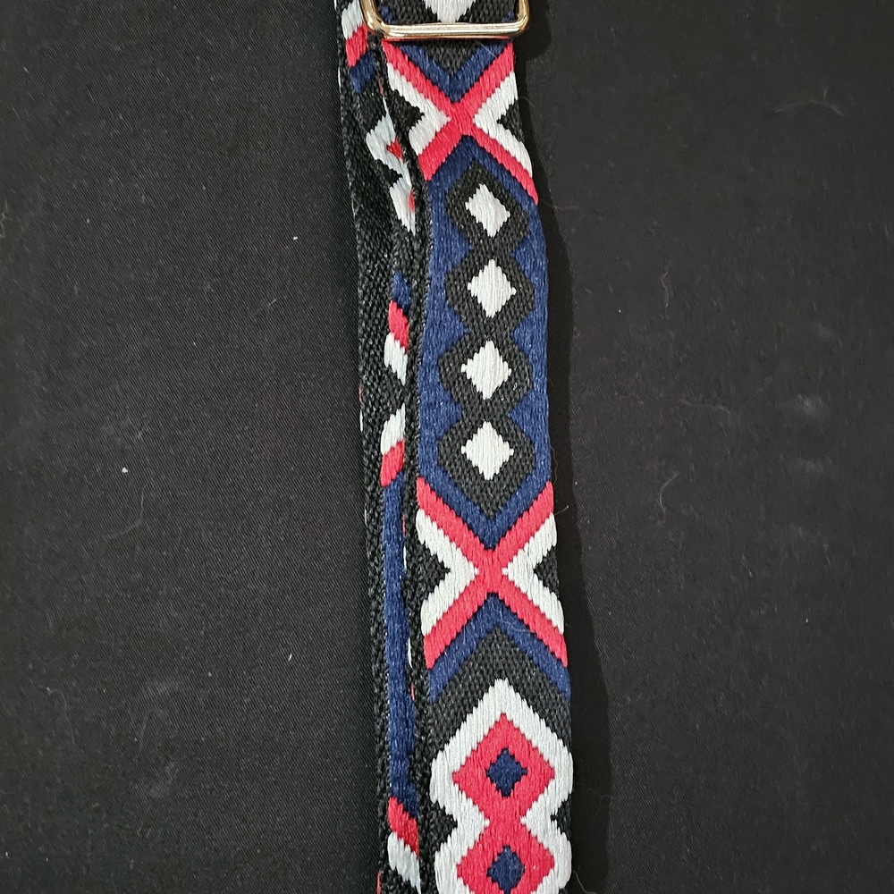 Geometric Patterned Strap